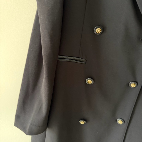 Shelby & Palmer Classic Sophisticated Black Blazer Dress with Sleek Design - Picture 4 of 14